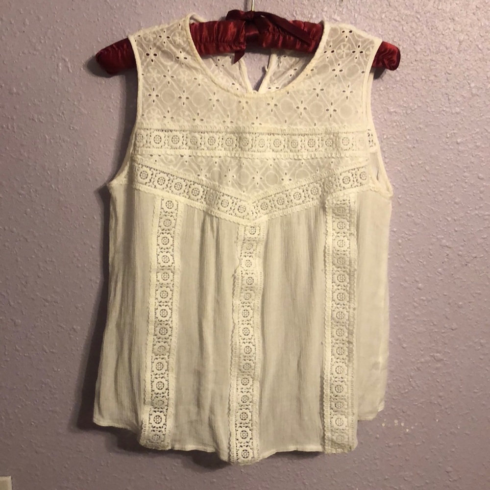 Solitaire white lace tank
